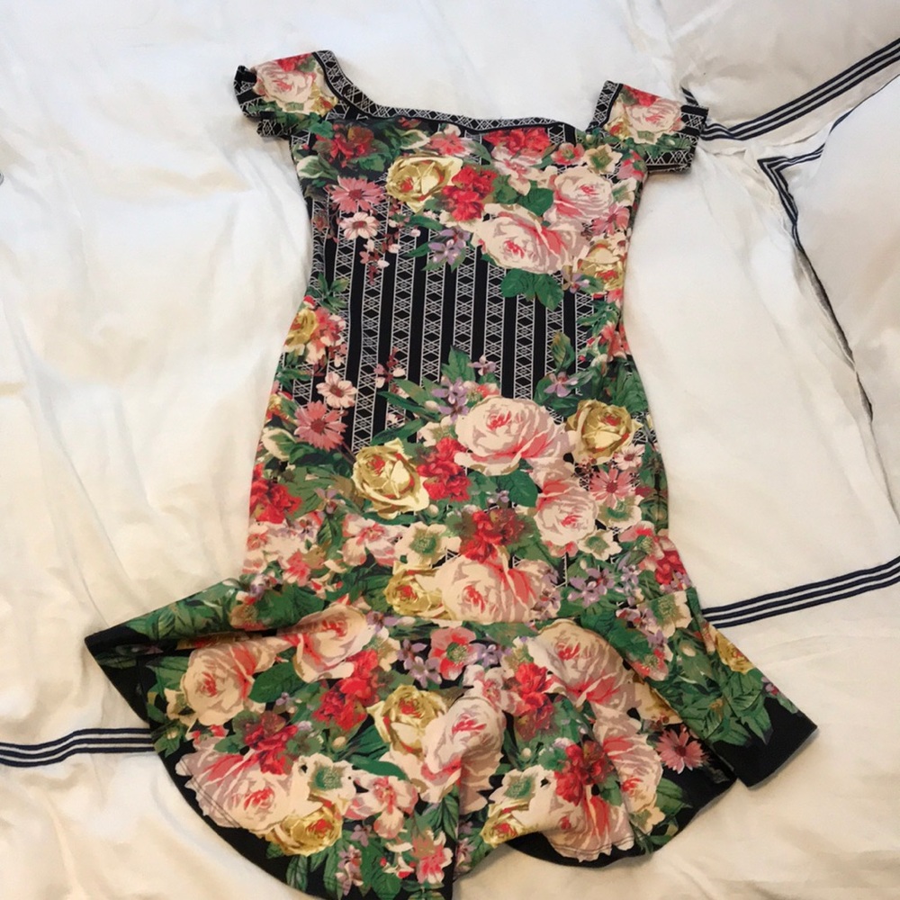 Floral summer dress- fiesta!